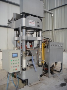 池州市鐵劑錳劑粉末成型液壓機(jī)安全系數(shù)高Y