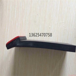 T型防溢裙板 密封性強(qiáng) 防溢裙板安裝 濟(jì)寧向上金品