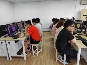 重慶在哪里學土建施工  哪里學好呢