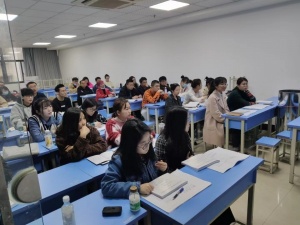 重慶建達學校施工員培訓白班周末班都能學