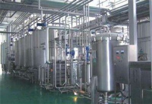 加強回收山西大同太原制藥廠+乳品廠+數控設備+蒸壓釜回收