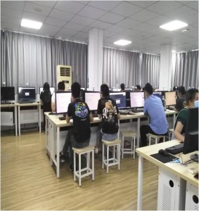 重慶的塔吊指揮證 在什么地方考方便呢