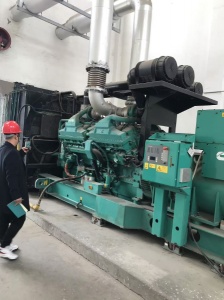 南京回收柴油發電機組 康明斯發電機回收